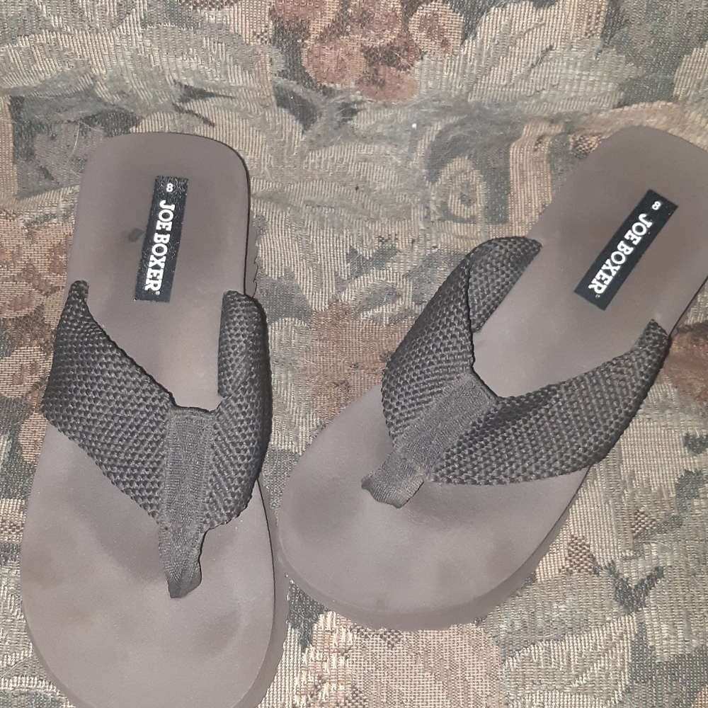 🍷🍷🍷Joe Boxer flip flops